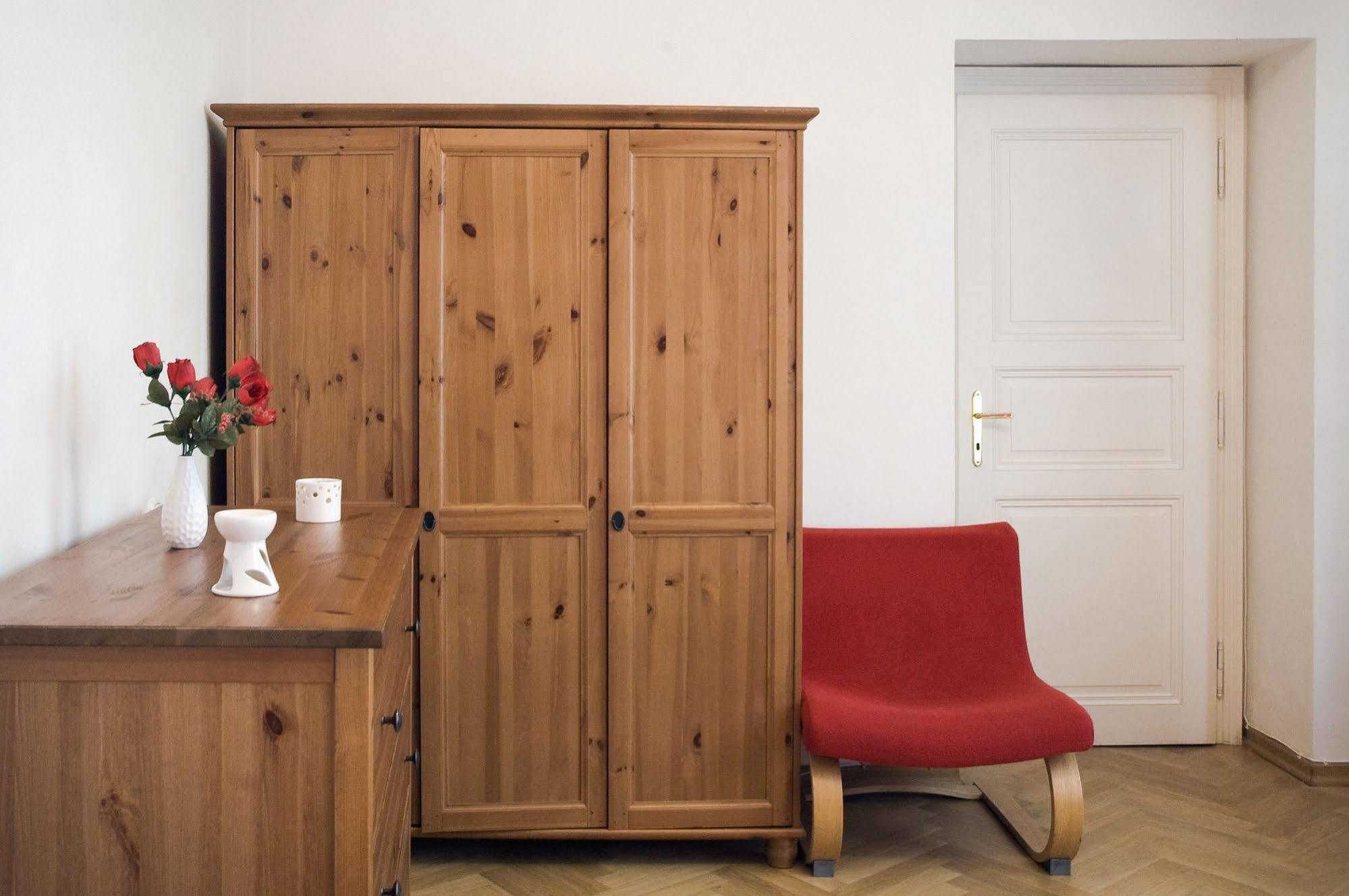Ai Quattro Angeli Aparthotel Prague Ngoại thất bức ảnh